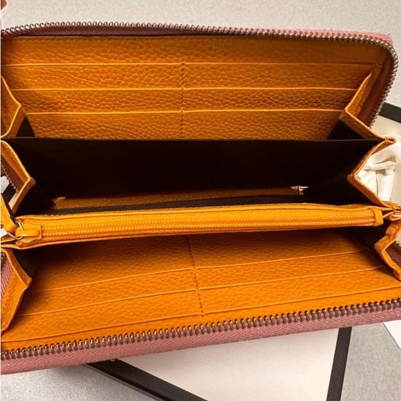 Sold❌Gucci Bamboo Tassel Round Zipper Leather Wallet.Limited Edition from Japan - Picture 16 of 16